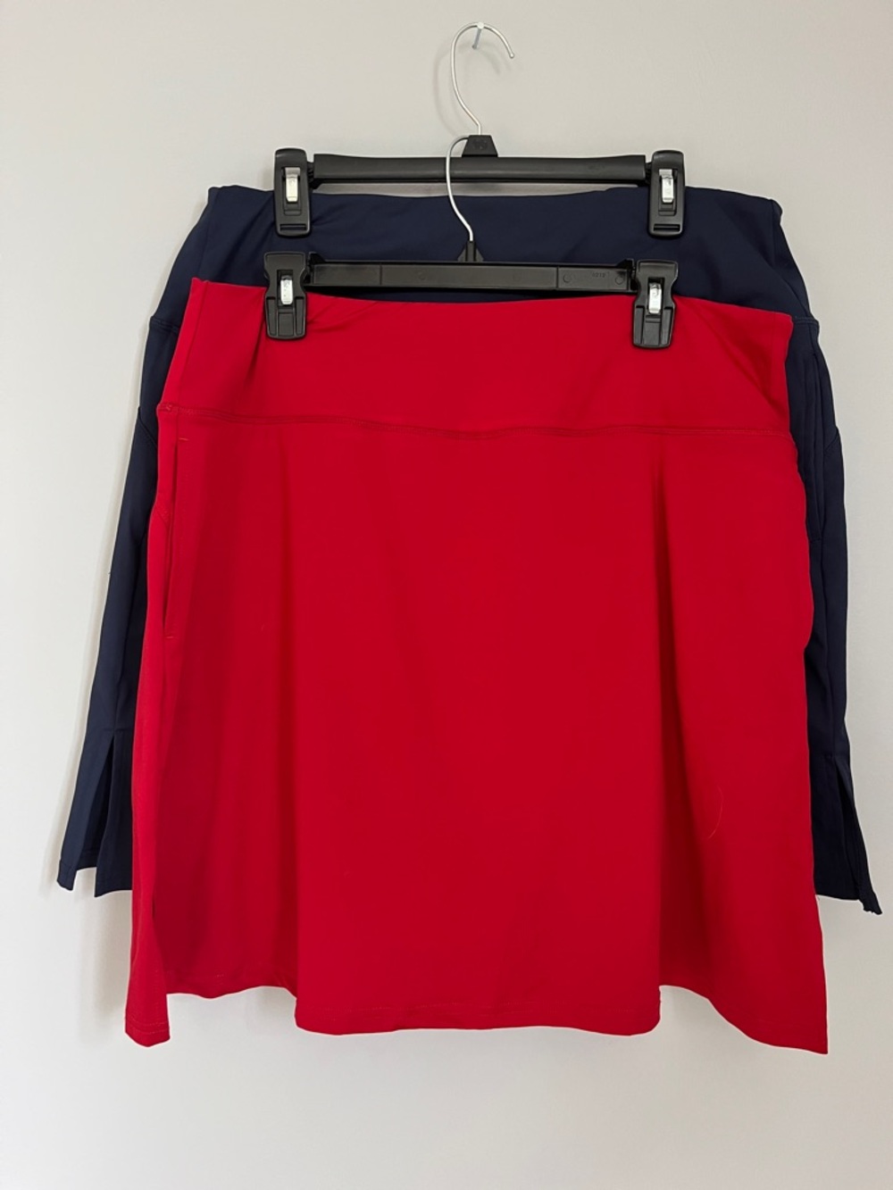Women's 2 pack bundle skort in red and blue size XXL